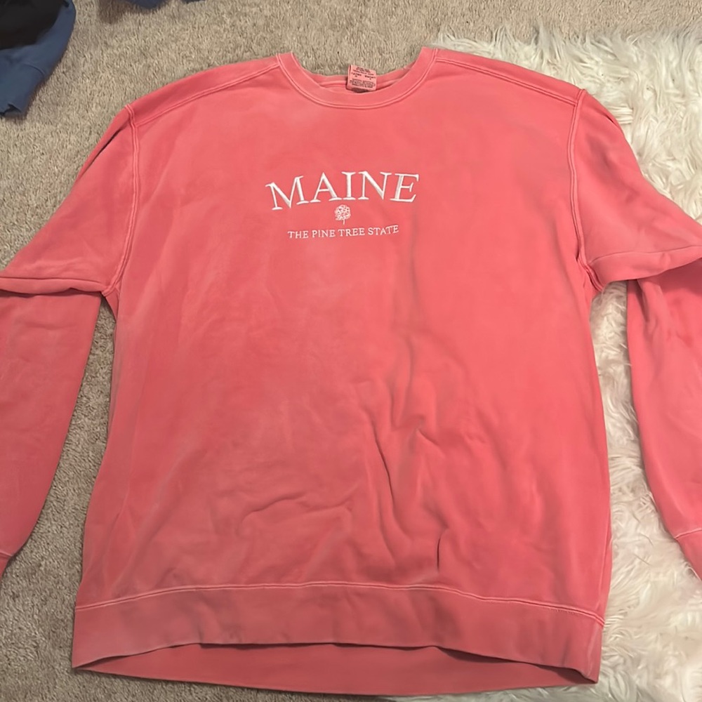 Sunkissed Coconut Maine Crewneck sweatshirt